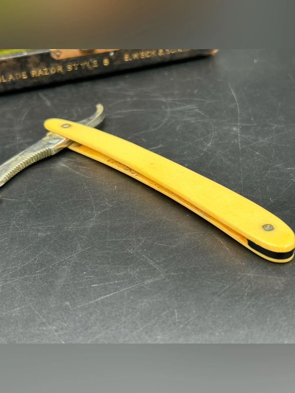 Vintage E Weck & Son Sextoblade Straight Razor Set Style B Case Extra Blades USA